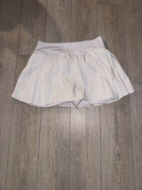 Zella White Pleated Skort
